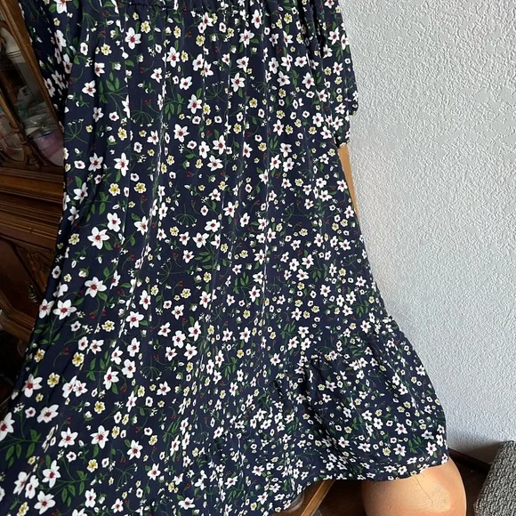 *Sold NWOT SHEIN Navy Blue Ruffled Tiered Floral Maxi Sundress Bishop Sleeve 2XL - Picture 9 of 12